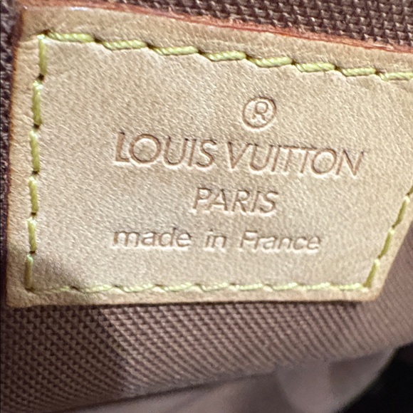 Authentic LV bag, mono prints - Picture 10 of 11